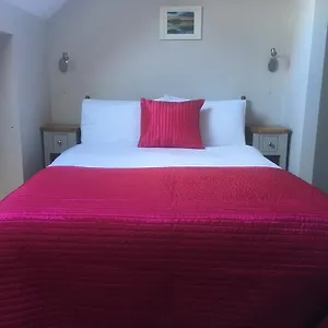 https://aillmore-bed-and-breakfast.westport-hotels.com