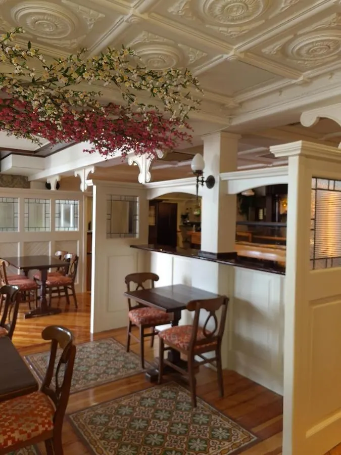 Killarney Court Hotel