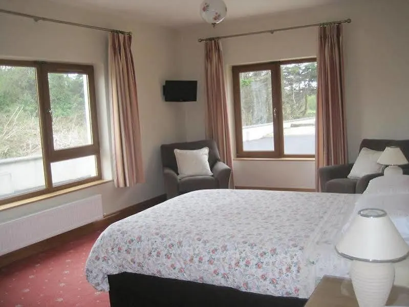 Killarney Court Hotel 3*,